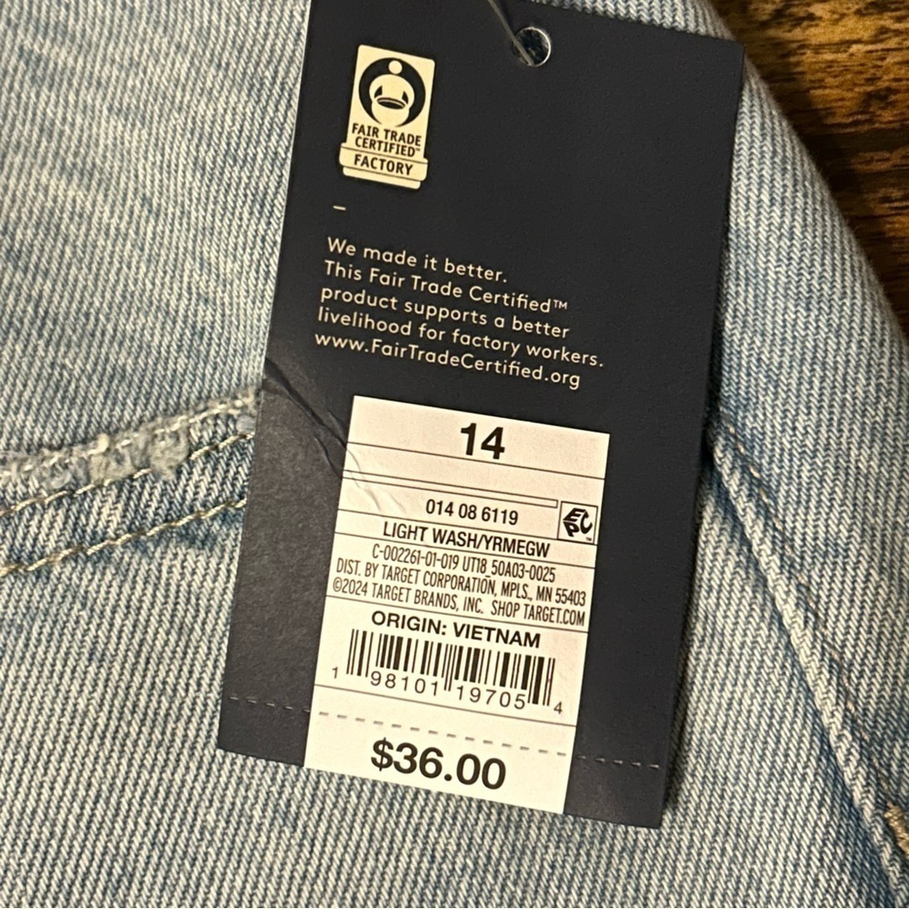 NWT Universal Thread Womens 14R Jeans Mid Rise 90s Baggy Light Wash Relax - Picture 4 of 7